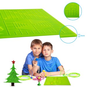 Geeetech 3D Pen Silicone Mat with Patterns, Drawing Tools with 2 Silicone Finger Caps, Large Size:41.5 cm x 27.5 cm, Green